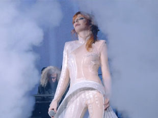 Timeless 2013, teaser 6